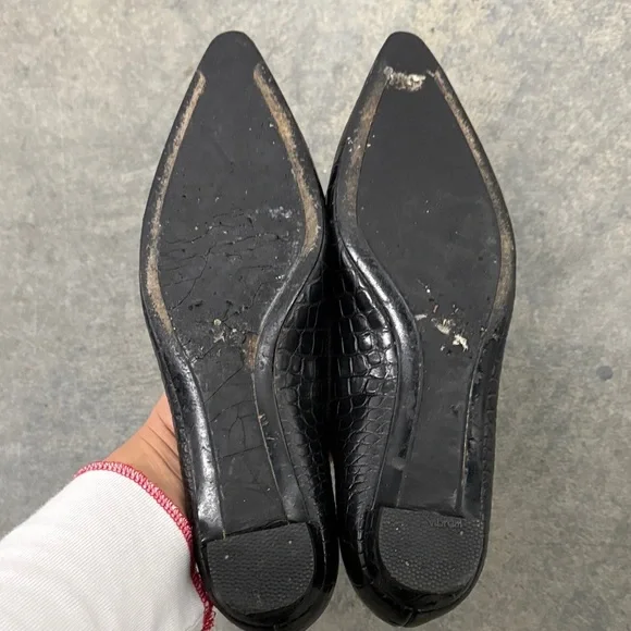 Prada Black Croc-Patterned Flats - Picture 4 of 4